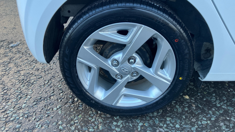 Hyundai i10 1.2 MPi SE Connect 5dr Petrol Hatchback